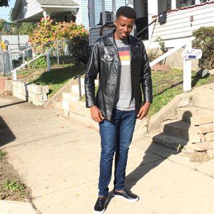 Meet your Posher, Kenny